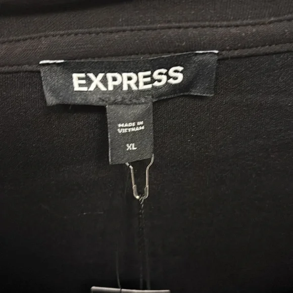 NWT Silky front long sleeve batwing top - Picture 3 of 4